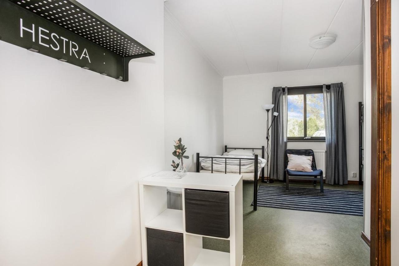 Hestra Guesthouse מראה חיצוני תמונה