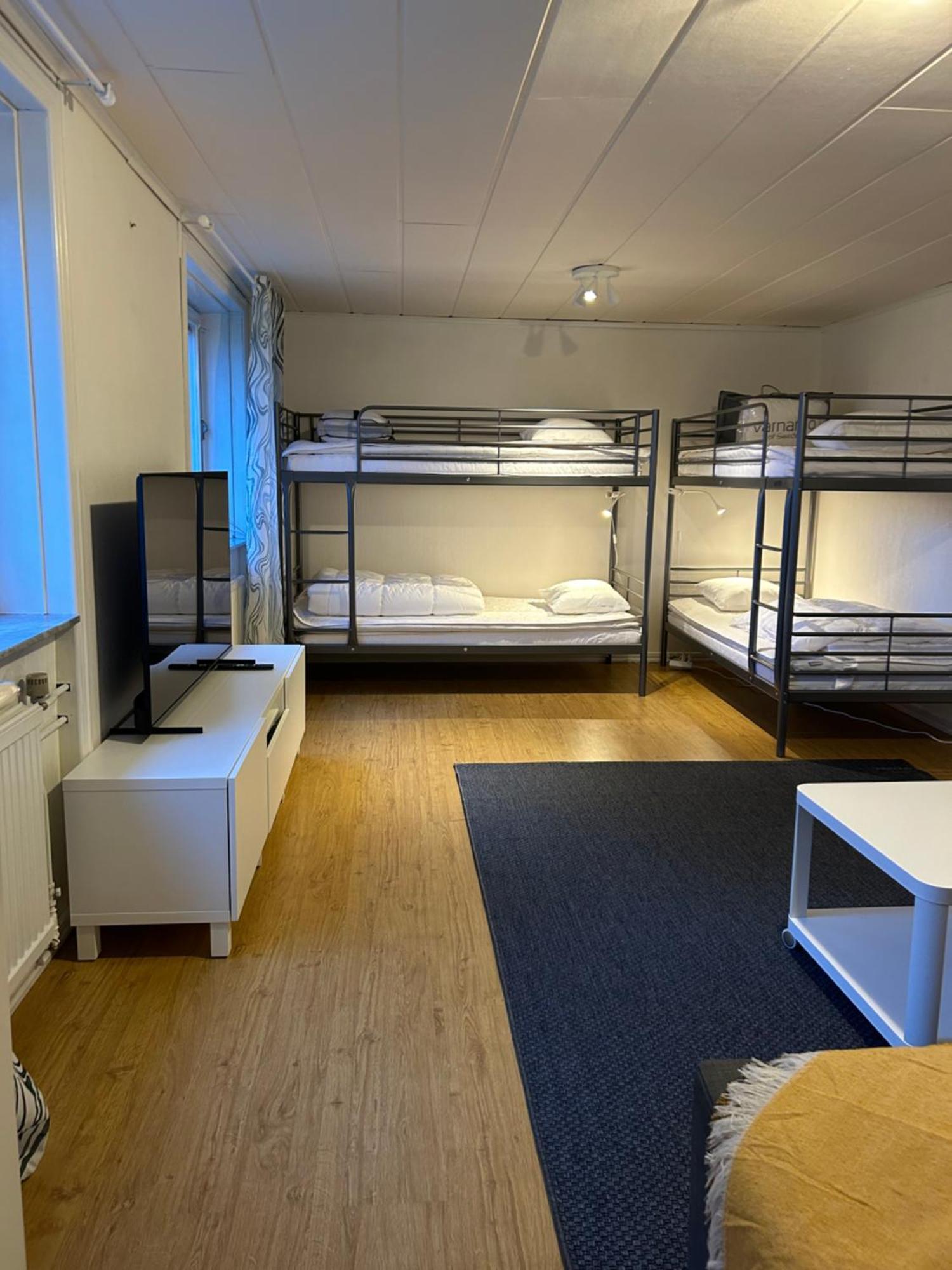 Hestra Guesthouse מראה חיצוני תמונה