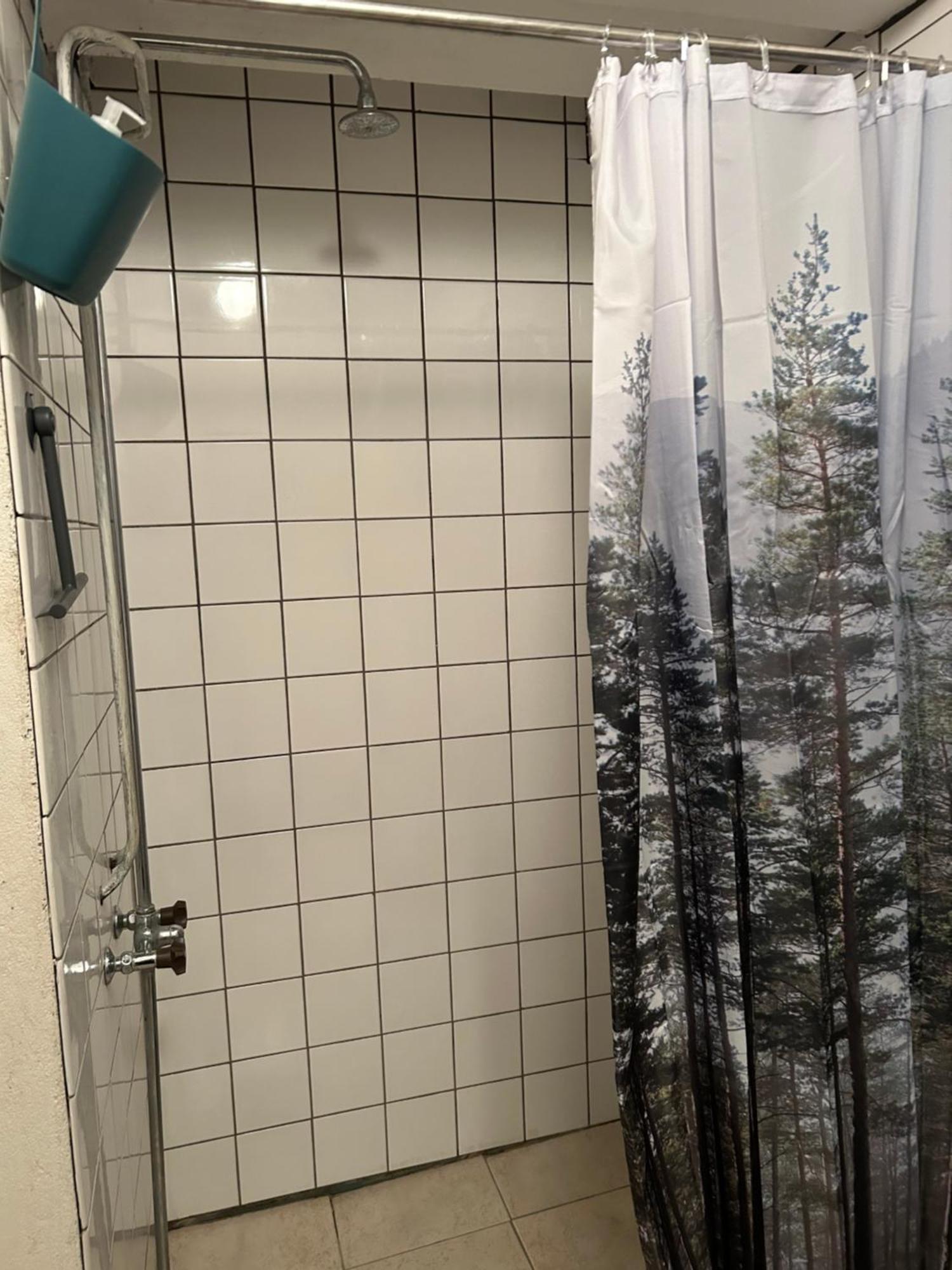 Hestra Guesthouse מראה חיצוני תמונה