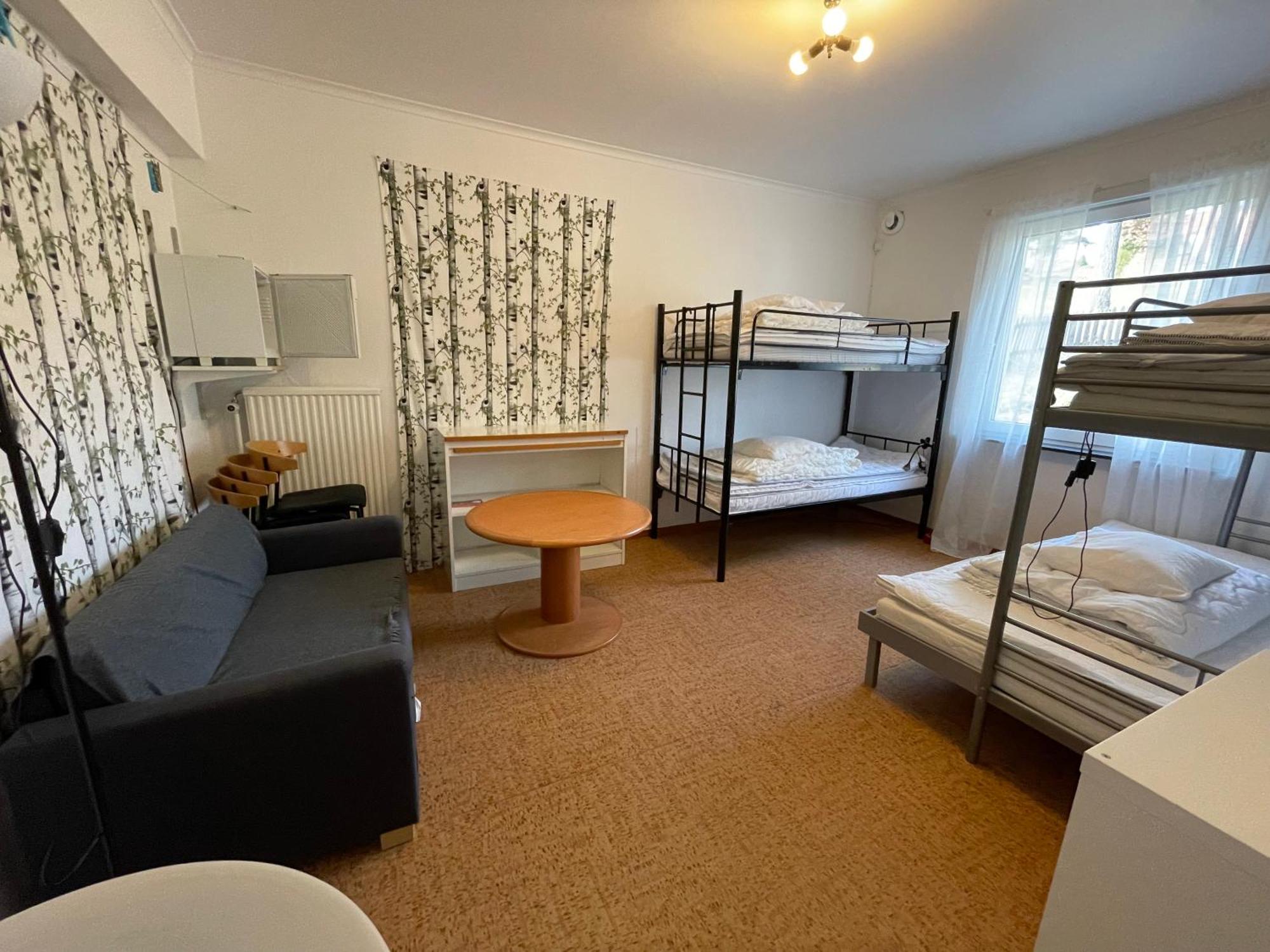 Hestra Guesthouse מראה חיצוני תמונה