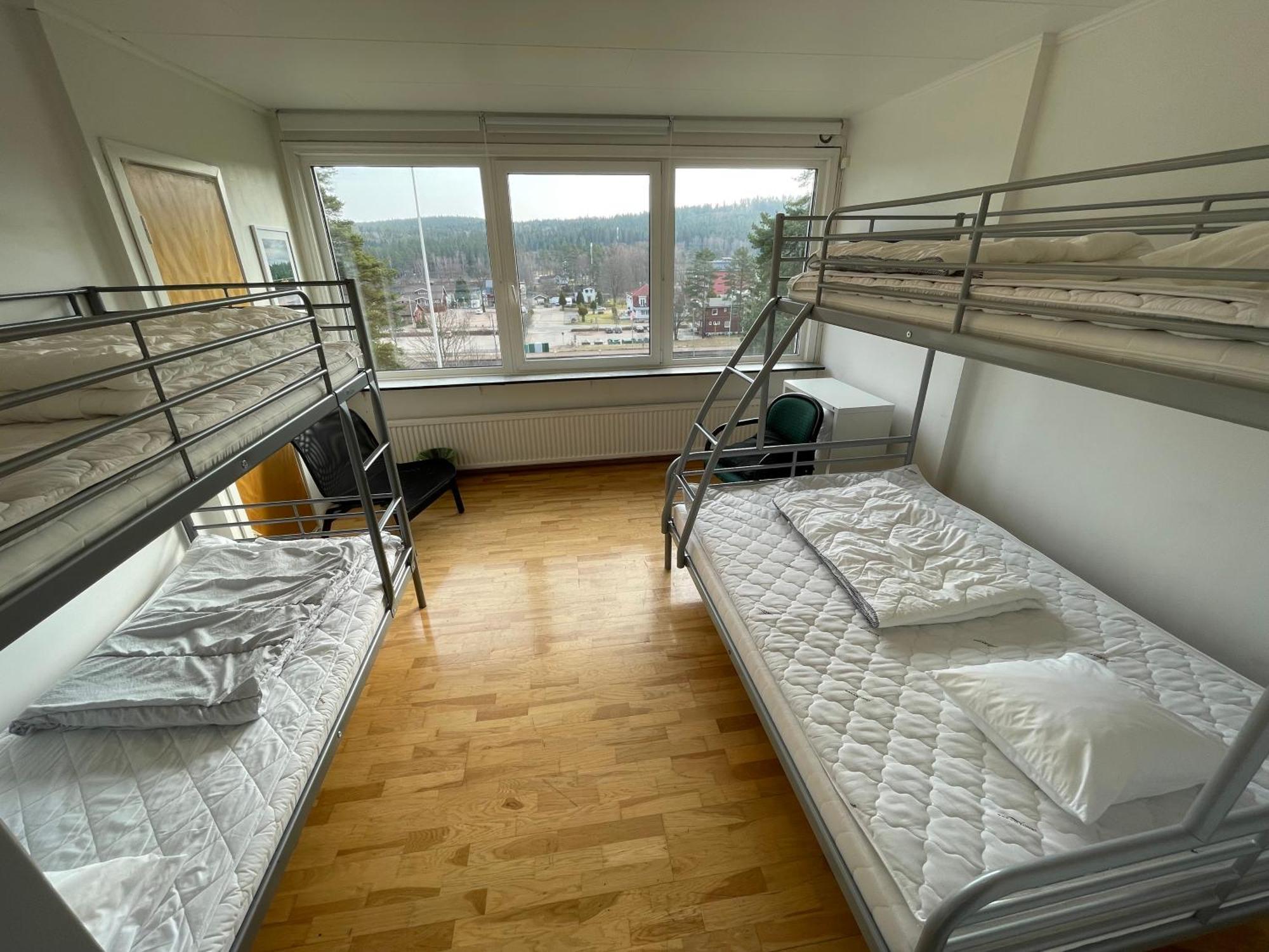 Hestra Guesthouse מראה חיצוני תמונה